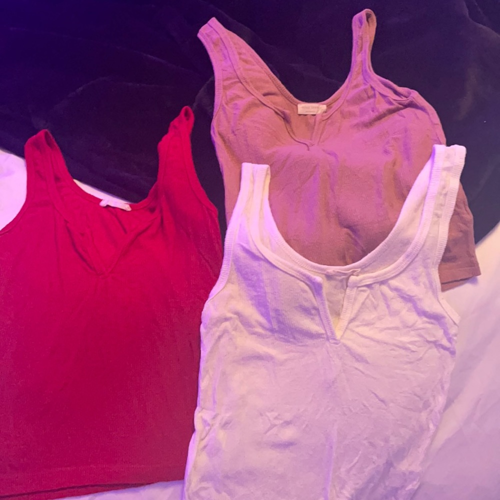 Tank Tops - Picture 2 of 2
